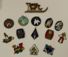 Vtg Stained Glass Like Christmas Tree Ornaments Set Of 14 Sun Catchers   READ