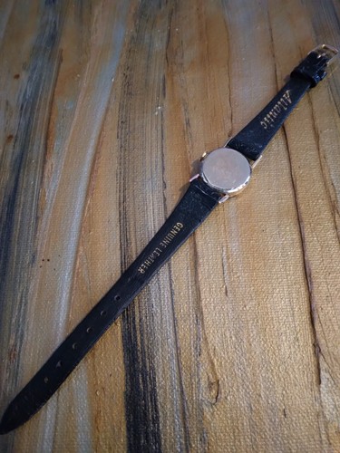 Vintage Two-Toned Gold Plated Bulova Lady Berkshire Manual Ladies' Watch Working - Picture 4 of 7