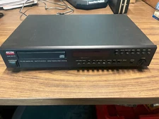 Adcom GCD-575 CD Player Dual D/A Converters