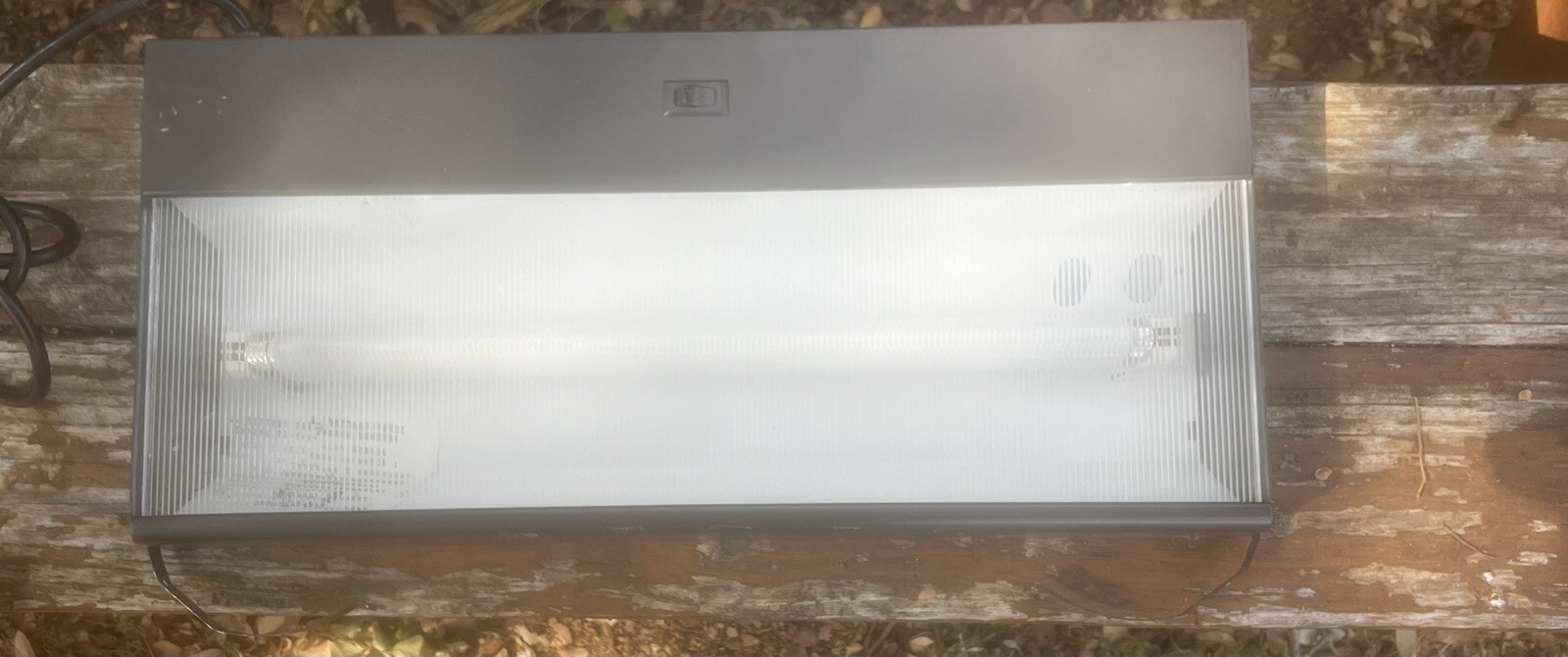 Herman Miller Under Flipper Cabinet Shelf Task Light Desk Lamp (G11024)-image