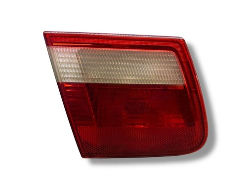 BMW 3 E46 2002 Links Rückleuchte Heckleuchte innen 8368759 MDV85801