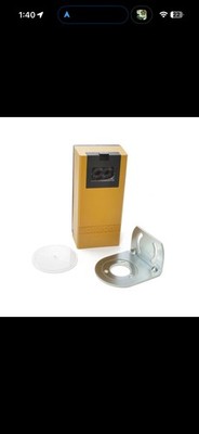 Omron E3K-R10K4-NR Photoelectric Switch / Sensor 1 set