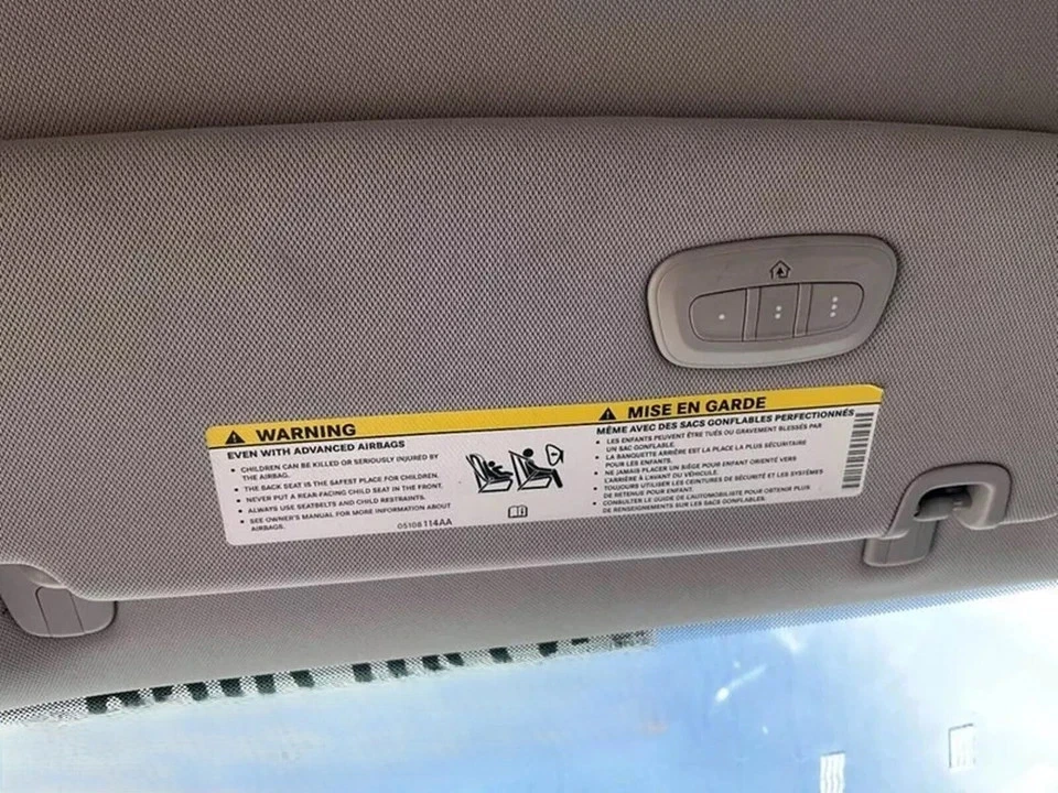 2017-2020 克莱斯勒 Pacifica 左发球杆 遮阳板 照明 灰色 原始设备制造商 — 第 3/3 张图片