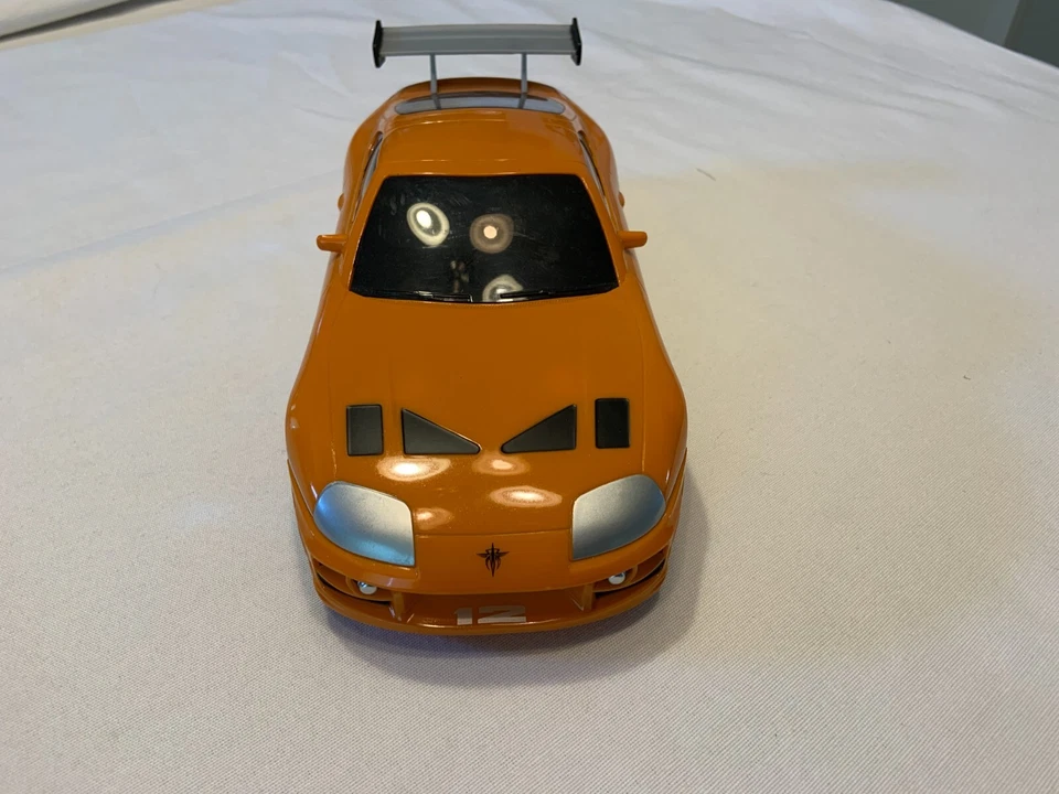 Fast & Furious Orange 1:16 Brian's 1995 Toyota Supra R/C Toy Car USB Jada Toys - Image 3 of 4