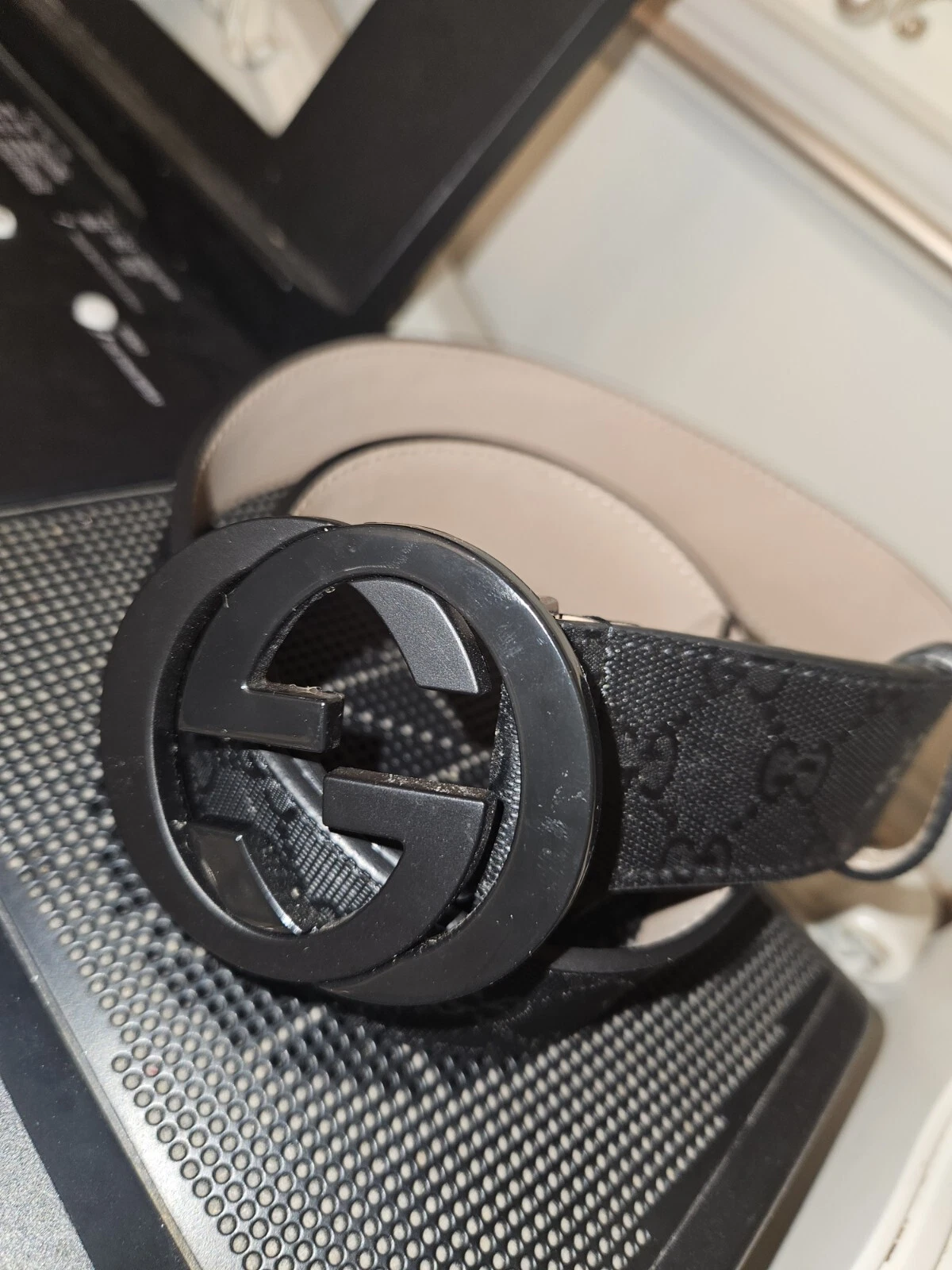 Ceinture noire Gucci Impreme taille 85 cm   taille 28/30
