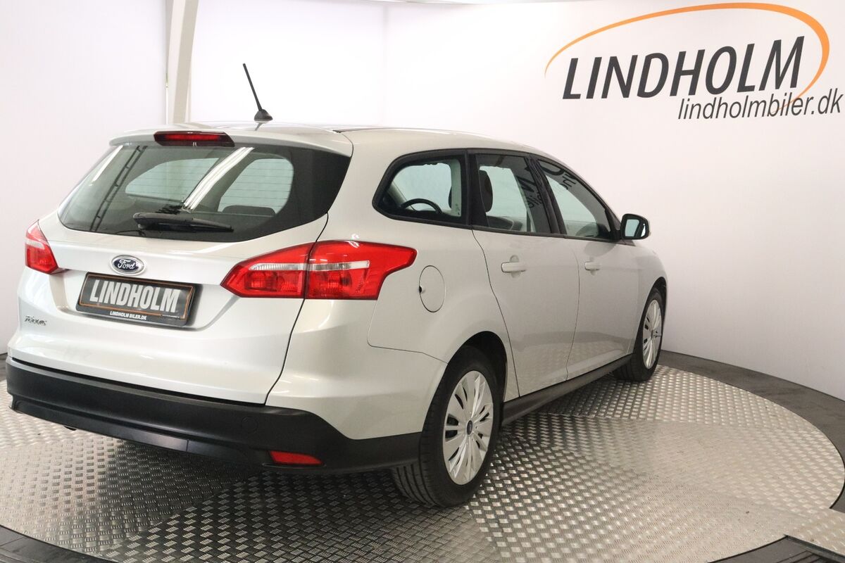 Ford Focus 1,5 TDCi 120 Business stc.