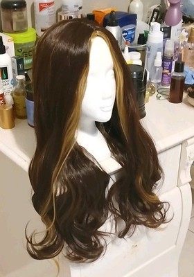 24-26 Inch Dark Brown Wavy Hair w/Blonde Highlights 