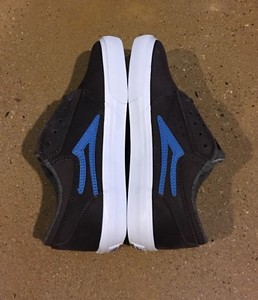 lakai griffin on feet