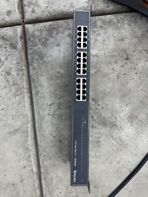 Trendnet  TE100S24 USED AND TESTED AND WORKING, COMES WITH CORD