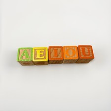 Uncle Goose Wood Blocks Set of Vowels Word Building Blocks Educational Toy VTG