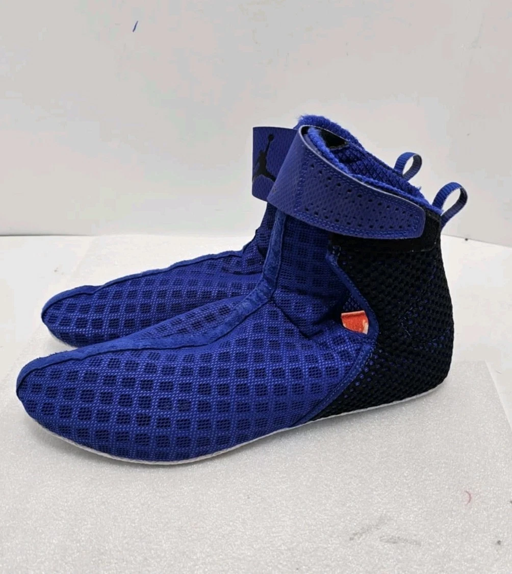 Preços baixos em Jordan 2012 E White Old Royal | eBay