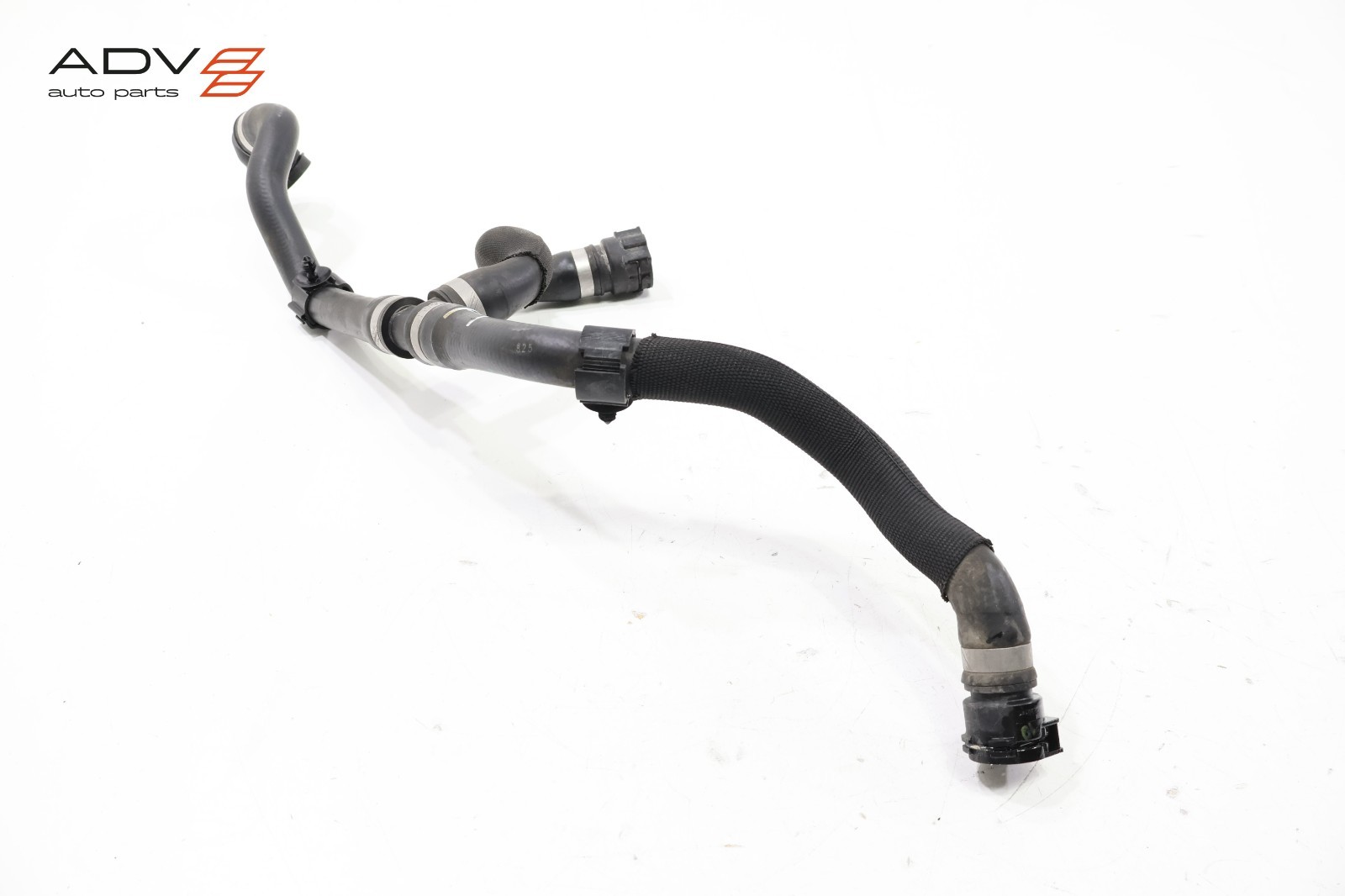 2014 - 2020 BMW i8 I12 ENGINE RADIATOR COOLANT LOWER HOSE TUBE PIPE OEM