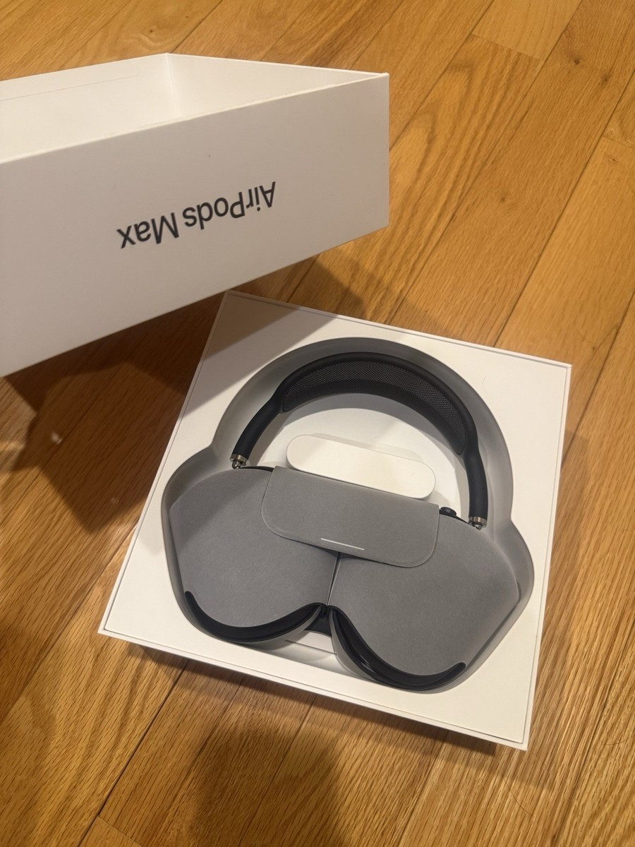 Apple AirPods Max Midnight Wireless Noise Cancelling Over-Ear USB