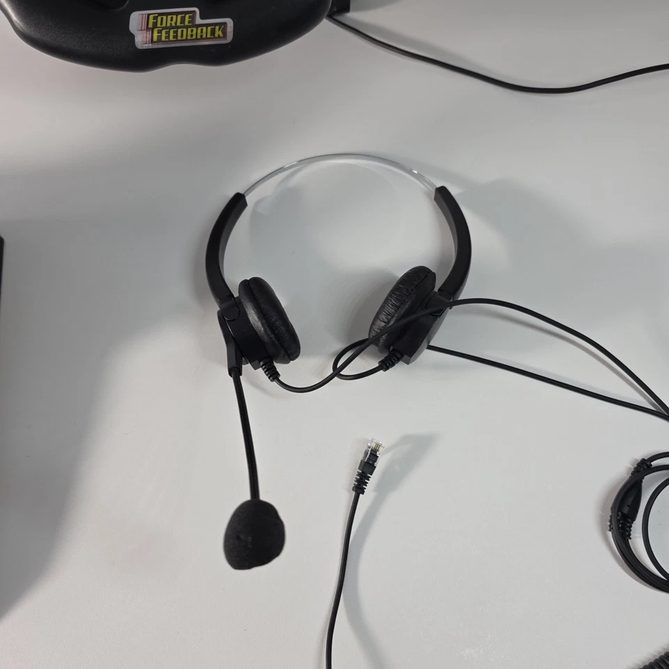 Logitech WingMan Formula Force GP USB Racing Wheel, Pedale & Headset UNGETESTET - Bild 4 von 4