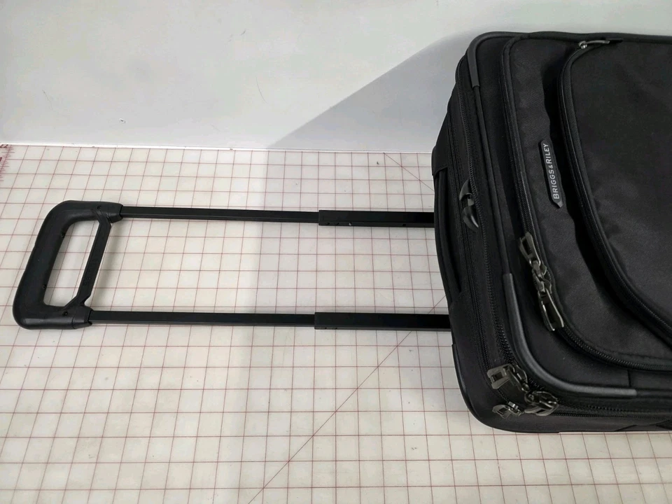 Briggs & Riley Transcend 3.0 21" 2 Wheeled Int. Wide Body Carry On TU321XW-4  - Image 4 of 4