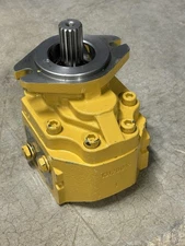 CAT 565-0292: Hydraulic Gear Pump thumbnail 4