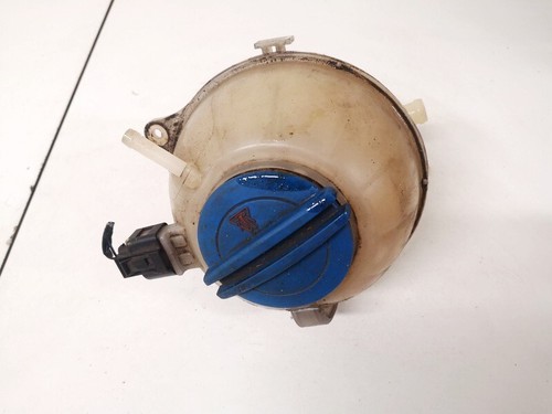 Volkswagen Fox 2009 Expansion Tank coolant (RADIATOR EXPANSION TAN #1499735-49