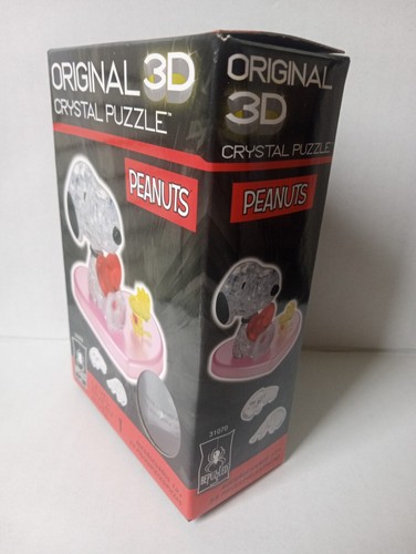 Bepuzzled 3D Crystal Puzzle Peanuts Gang Snoopy Woodstock Heart - Picture 2 of 7