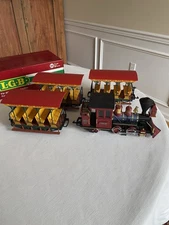 3 NEW LGB 30431 GRIZZLY FLATS CARS WITH STEEL WHEELS & PERFECT 20130 CHLOE LOCO