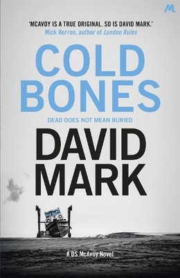 David Mark Cold Bones (Taschenbuch) DS McAvoy