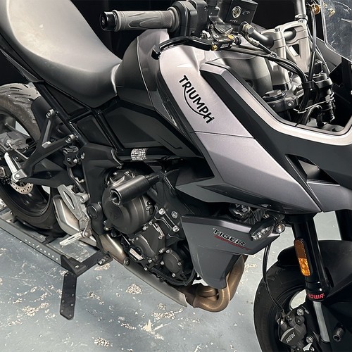 Engine Frame Slider Falling Anti Crash Protector Cover For Trident 660 2021-2025 - Picture 12 of 24