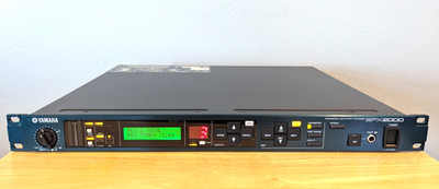 Yamaha SPX2000 Professional Multi-Effect Processor 