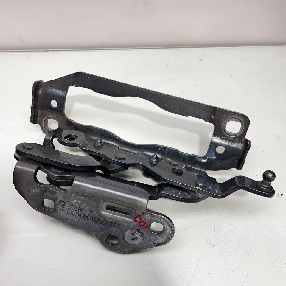 2008-2014 MERCEDES-BENZ W204 C300 RIGHT & LEFT SIDE HOOD HINGE PAIR SET OEM - Image 4 of 4