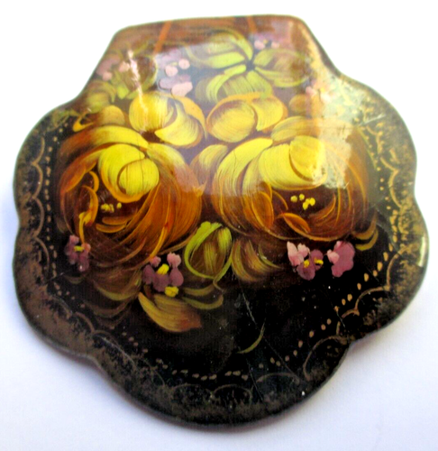 Ancienne grande broche panier fleurs fruits bakélite noir bijou vintage
