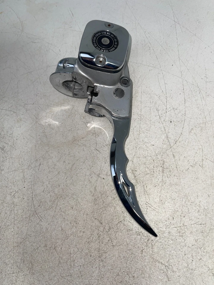 2001 HARLEY DAVIDSON FLHRCI TOURING ROAD GLIDE MASTER CYLINDER HAND LEVER - Image 3 of 4