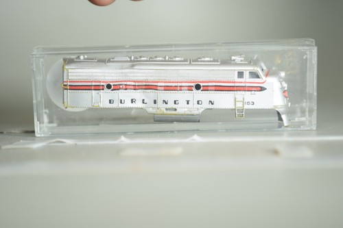 BACHMANN F9 CB&Q CHICAGO BURLINGTON Y QUINCY ESCALA 91033 SIN CAMIONES | Zustand: Used
