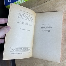 Kiss Me, Deadly Mickey Spillane Signet Vintage Paperback Mike Hammer Thriller