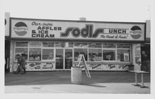 SEASIDE HEIGHTS New Jersey RPPC - SODLS LUNCH...