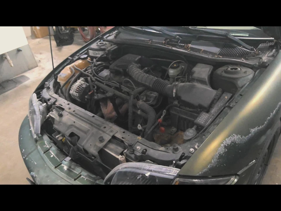 Used Front Right Door Window Regulator Front fits: 2000 Chevrolet Cavalier manua - Image 4 of 4