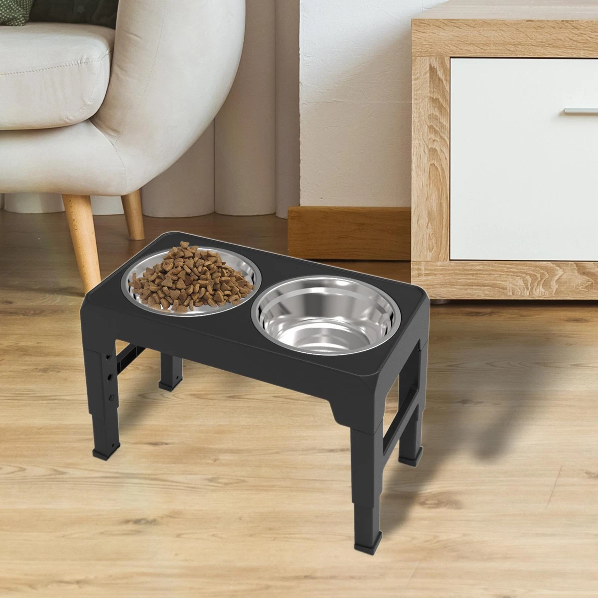 Bowls on on sale stand