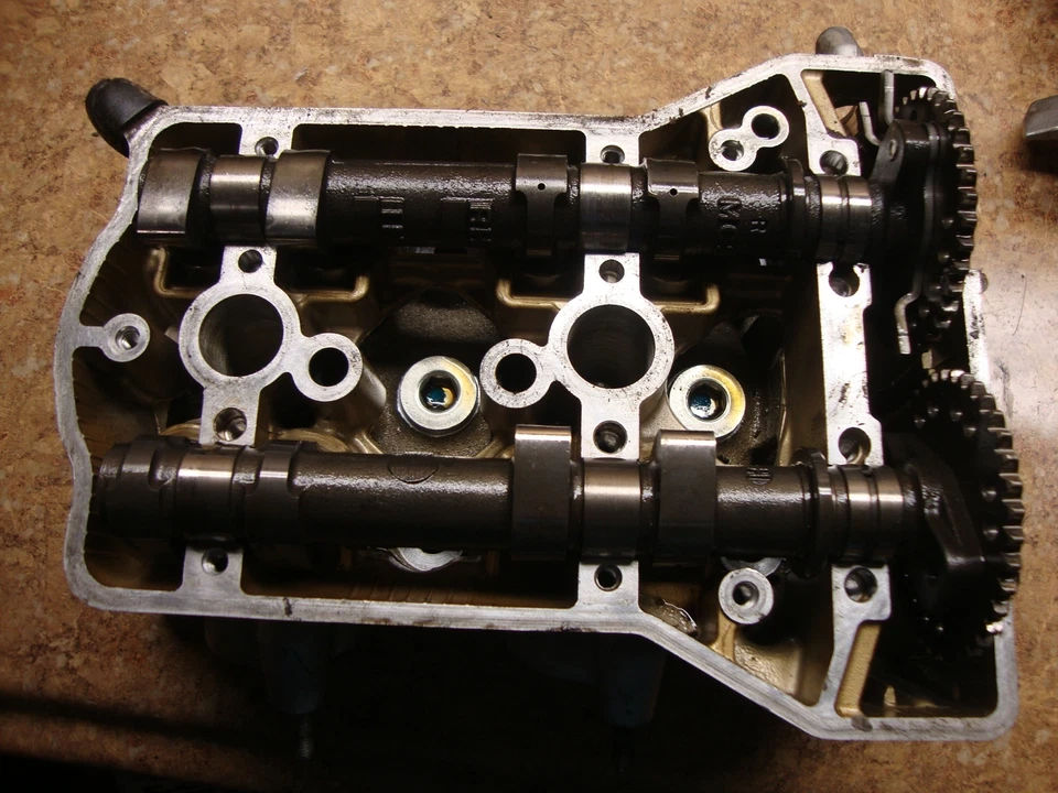 06 Honda ST1300PA ST1300 ST 1300 P PA Engine Right Cylinder Head Valve Cam Shaft - Image 4 of 4