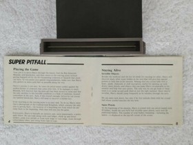 NINTENDO NES SUPER PITFALL GAME - REV-A  (CIB) 