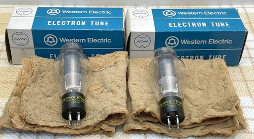 Western Electric 300B Tube Vacuum STEREO PAIR 8826 1988 Year model USED JAPAN
