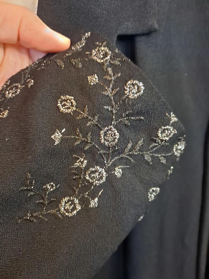 Vintage Dani Max Lois Snyder Button Blazer with Floral Design on Sleeve Size 16 - Image 3 of 4