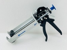 USED - Newborn DR100N 26:1 Manual Applicator Caulking Gun / Free Shipping