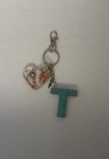Initial Letter T Keychain, Cute Sparkling Glitter Heart Keyring Resin
