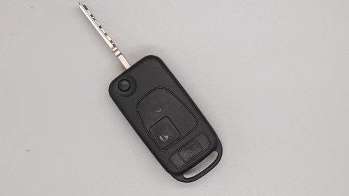 Dodge Sprinter Keyless Entry Remote Fob KR55 | KR 55 DOC/MDC: 267 102 334 V83SQ
