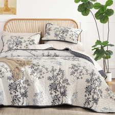 Floral King Quilt Set,3 Pieces Grey Botanical Leaf Butterfly Pattern Quilts Be