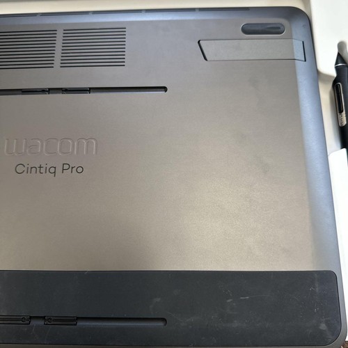 Wacom DTH-1620/K0 Cintiq Pro 16 Inch Pro Graphic LCD Pen Tablet - 第 8/9 張圖片