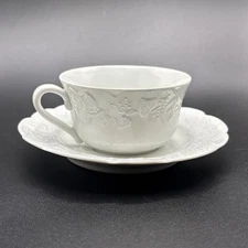 Dansk Wild Ivy Lierre Sauvage Limoges France 8 sets White Cup & Saucers