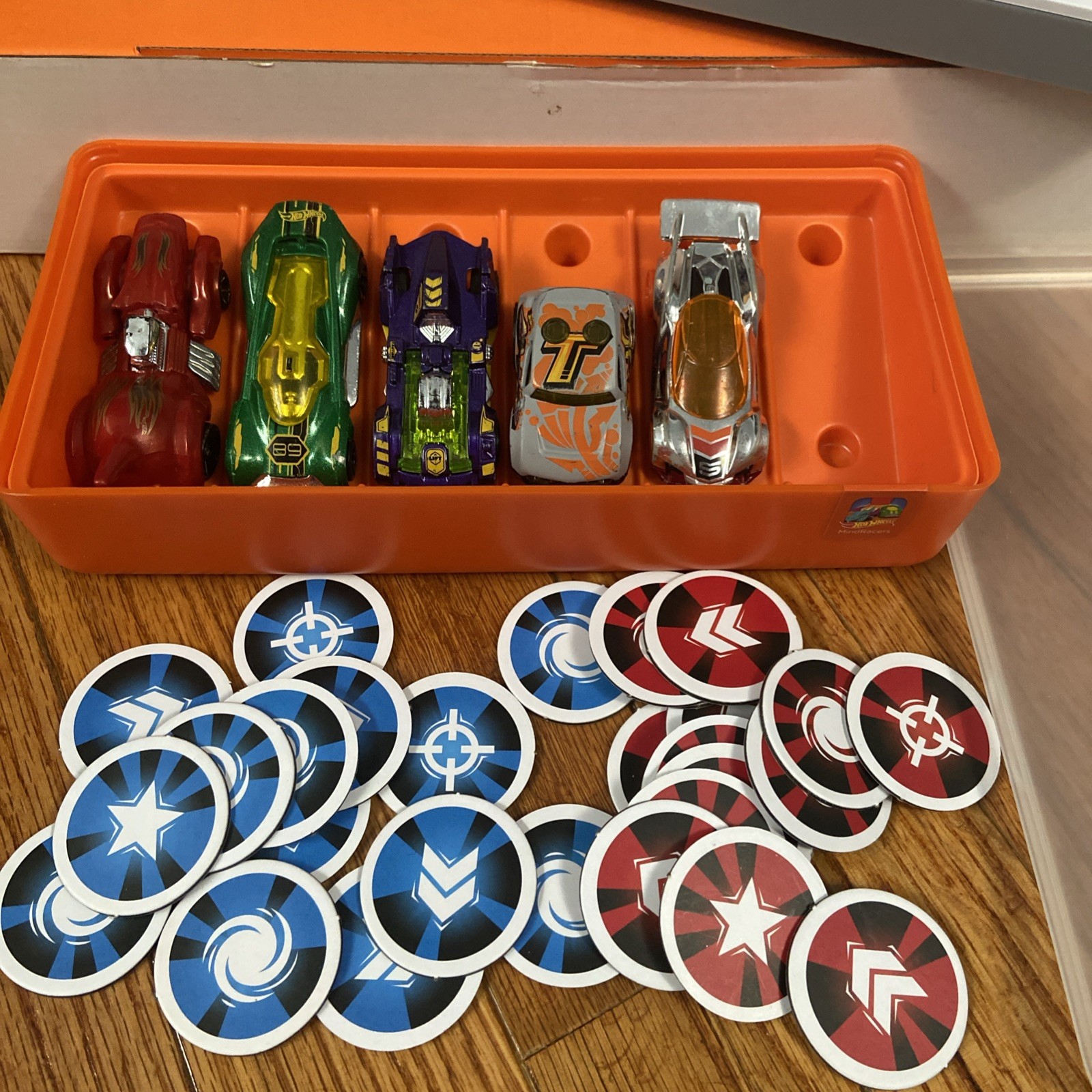 Missing Racers Cars Osmo Hot Wheels Mind Racers- missing 1 car, includes 28 tokens