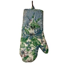 Spring Easter Themed Rabbit With Plaid and Florals Oven Mitt
