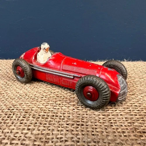 VINTAGE DINKY TOYS MECCANO No 232 DIECAST MODEL ALFA ROMEO RACING CAR RED