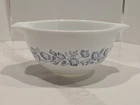 Vintage Pyrex 441 750ml Colonial Mist Cinderella Bowl - French Blue Daisies