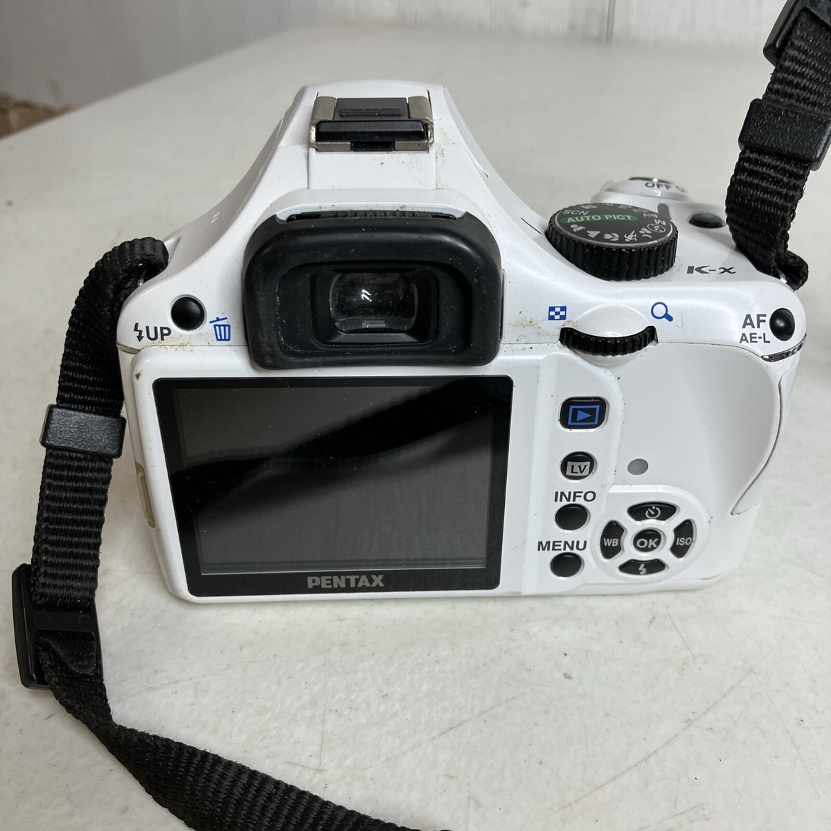 Pentax K-X SR 12.4mp DSLR White Camera Body Only | eBay Pentax K-X SR 12.4mp DSLR White Camera Body Only | eBay