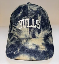 Chicago Bulls Mitchell and Ness acid wash denim strap back hat